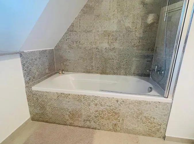 Ruhig-nespresso-netflix-parken-luxurioes Appartement